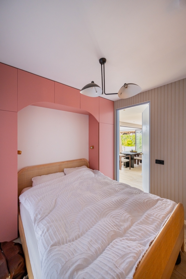 Locatie 4000 - Woonhuis Roelofarendsveen