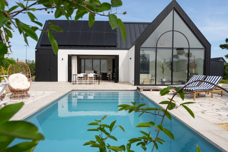 Locatie 4000 - Woonhuis Roelofarendsveen