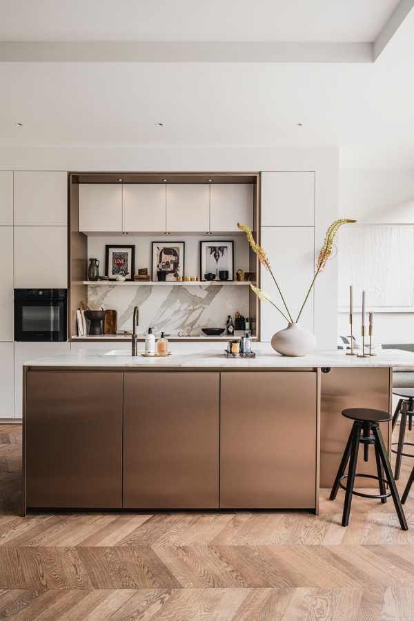 Locatie 1080 - Woonhuis Scheveningen -afwachting Els inschrijfformulier en foto keuken